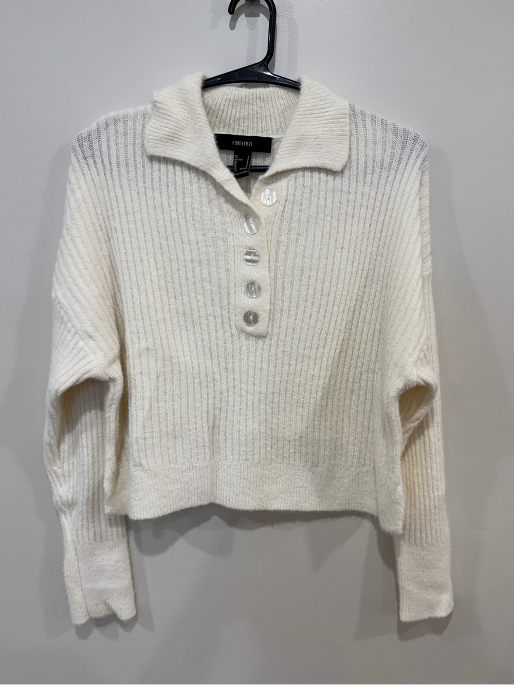 White soft polo sweater